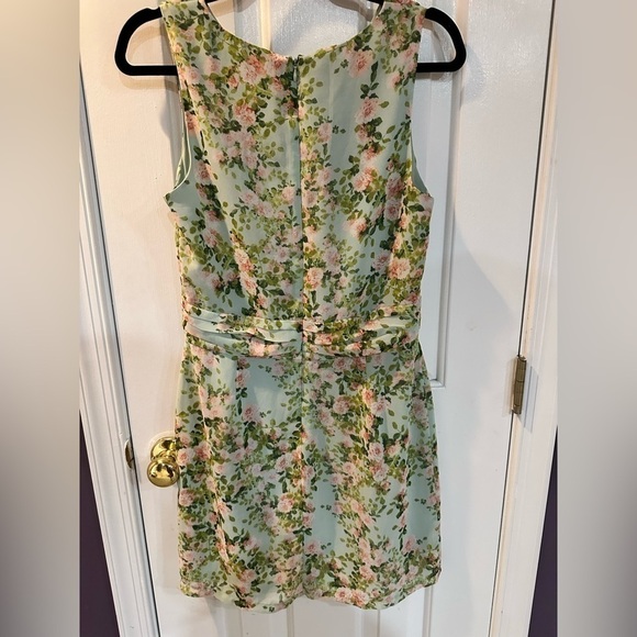 Forever 21 Chiffon Floral Dress - Picture 3 of 3